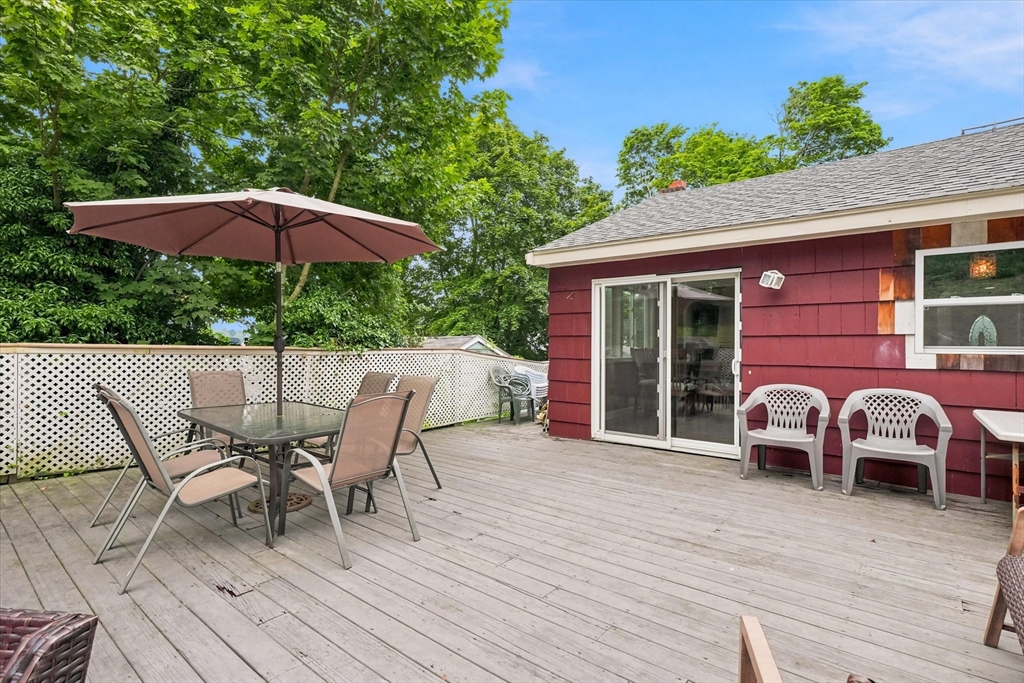 15 Burdett Road Lynn, MA 01904 - Photo 25 of 40