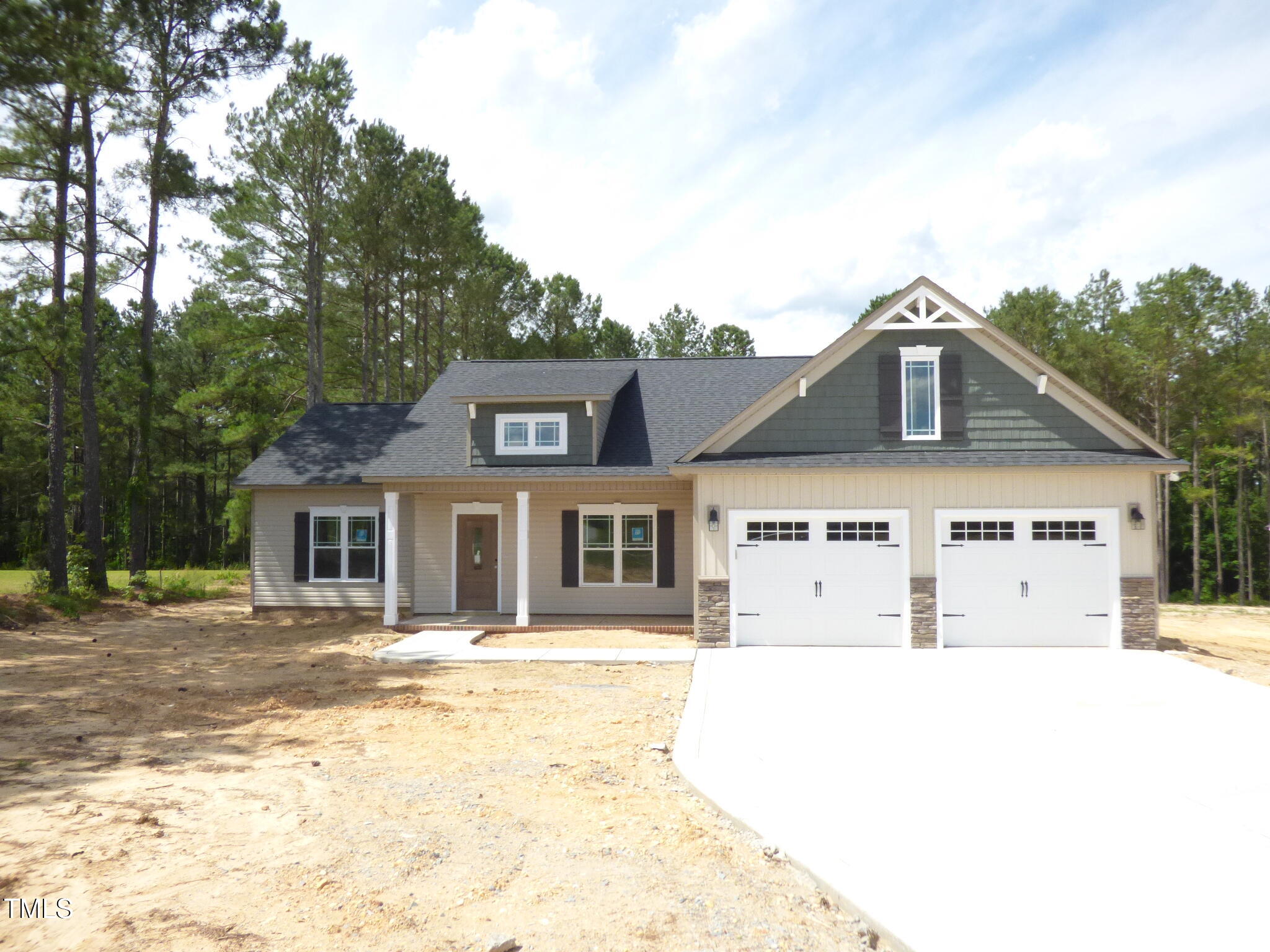 802 Shadetree Road Benson, NC 27504 - Photo 29 of 29 P1120018