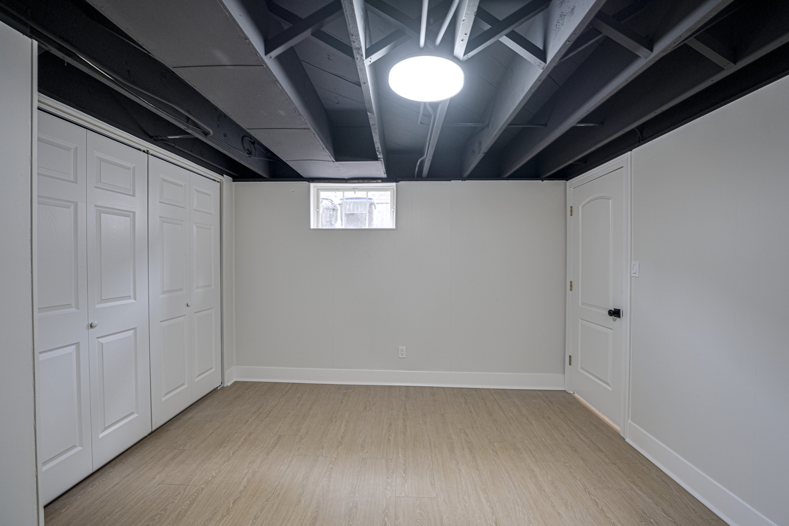 219 Spring Avenue Naperville, IL 60540 - Photo 28 of 41 Gallery Image 28