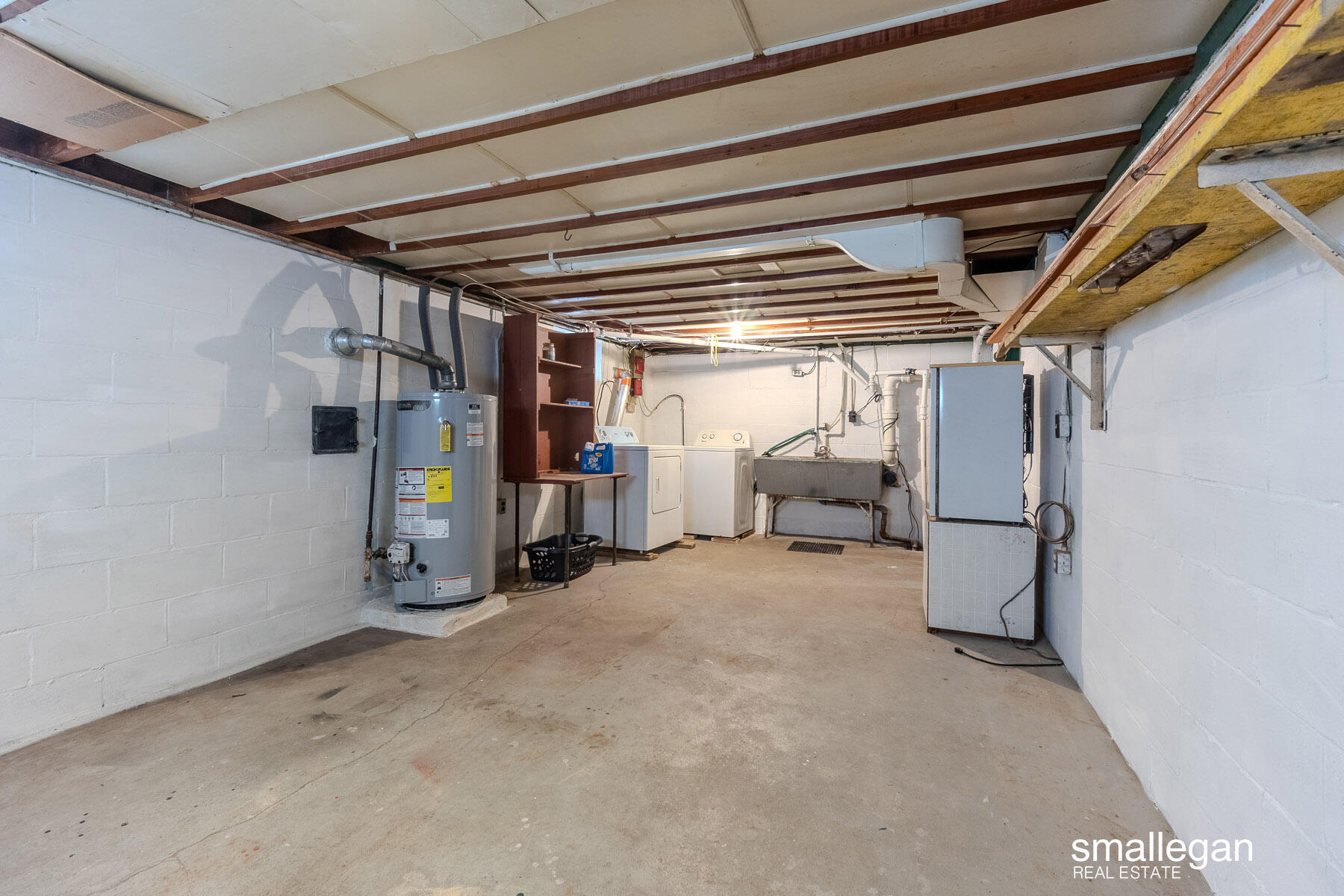 620 East Spring Street Whitehall, MI 49461 - Photo 22 of 29 620 East Springs Street-21