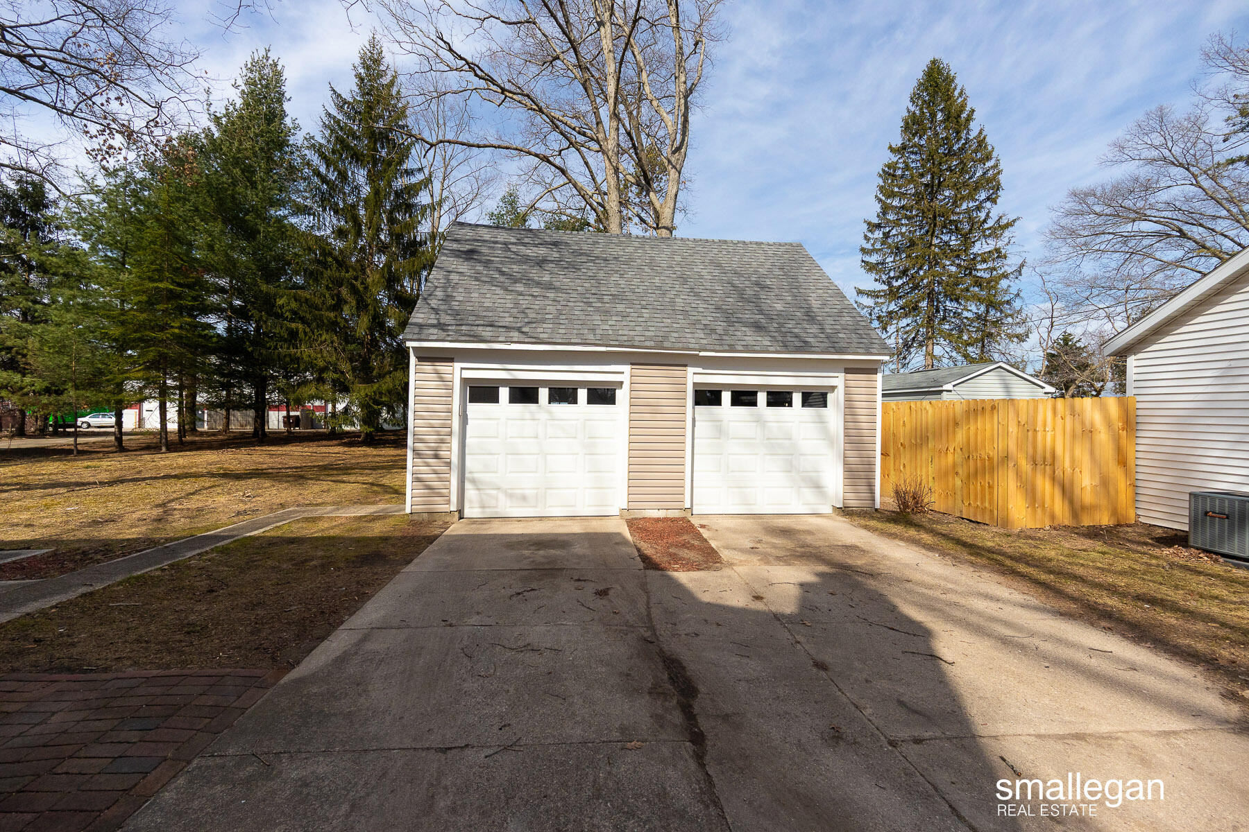 620 East Spring Street Whitehall, MI 49461 - Photo 25 of 29 620 East Springs Street-4