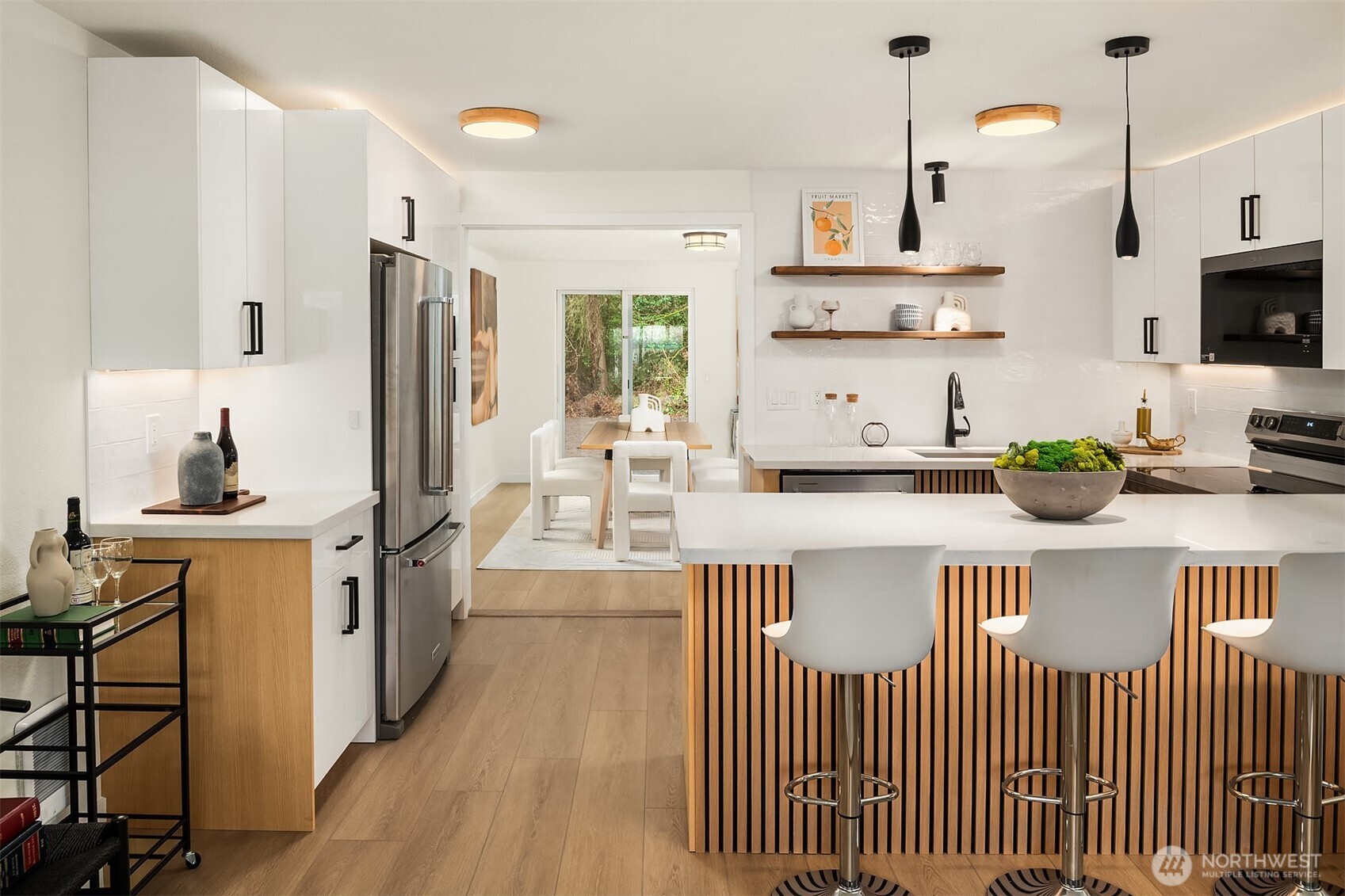 3105 South Hudson Street Seattle, WA 98108 - Photo 2 of 26