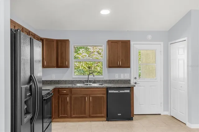 $290,000 | 10904 Park Drive, Riverview, FL 33569