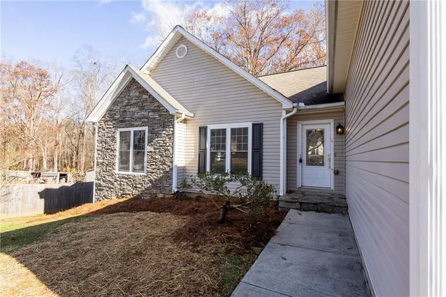 $450,000 | 1070 Leighs Brook Way, Dacula, GA 30019