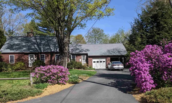 $675,000 | 11 Fellows Street, Concord, NH 03301