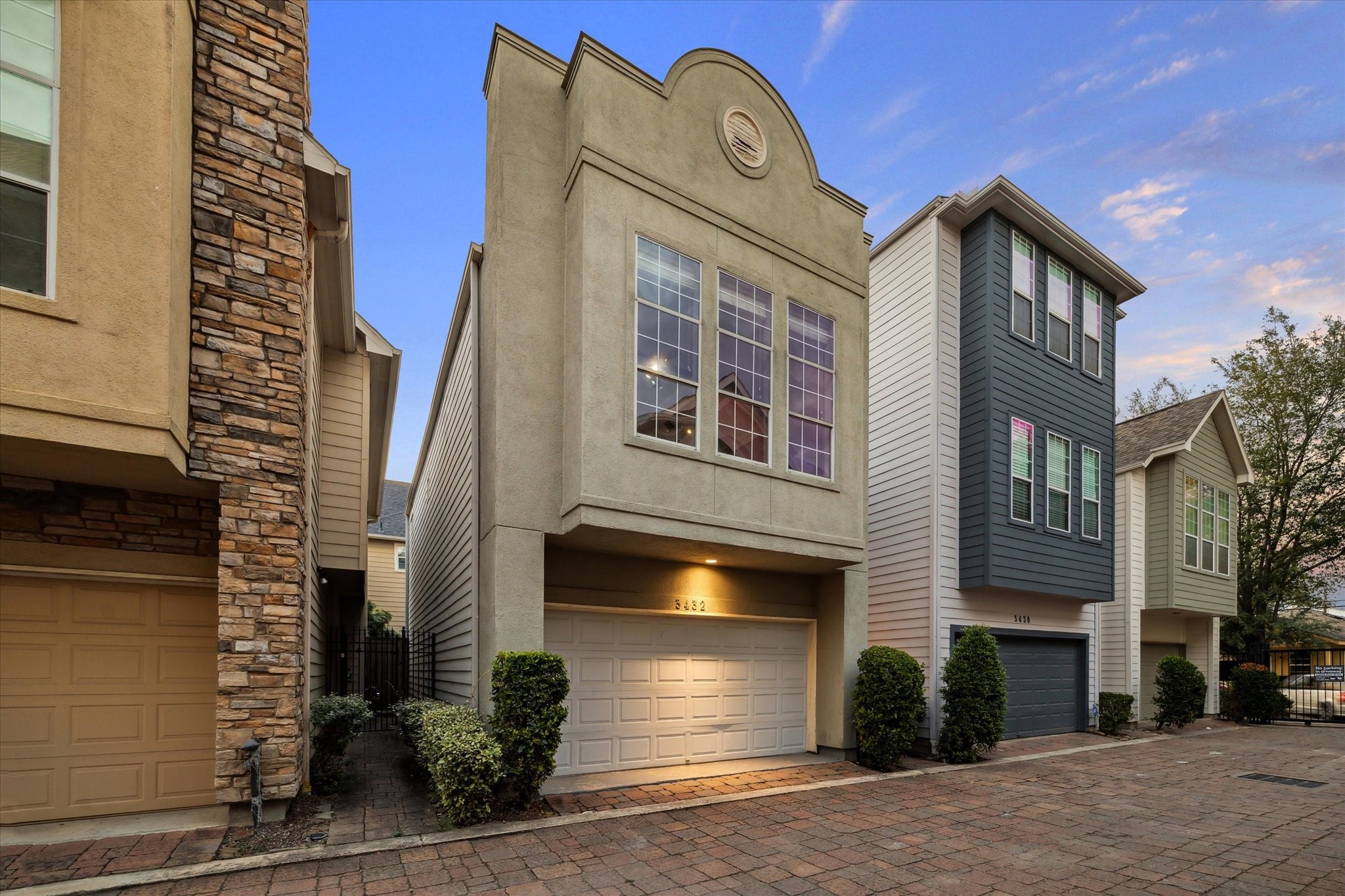 3432 Cline Street Houston, TX 77020 - Photo 15 of 22 a front view of a building