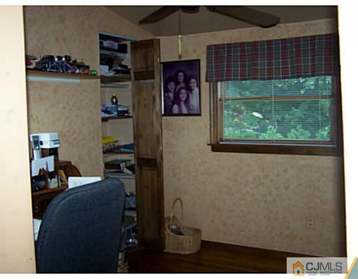 5 Rittner Lane Old Bridge, NJ 08857 - Photo 17 of 21 Gallery Image 17