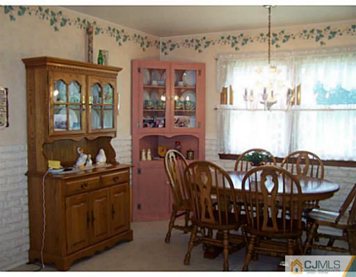 5 Rittner Lane Old Bridge, NJ 08857 - Photo 8 of 21 Gallery Image 8