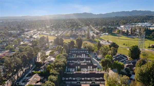 $749,950 | 18200 Andrea Circle South, Unit 6, Northridge, CA 91325