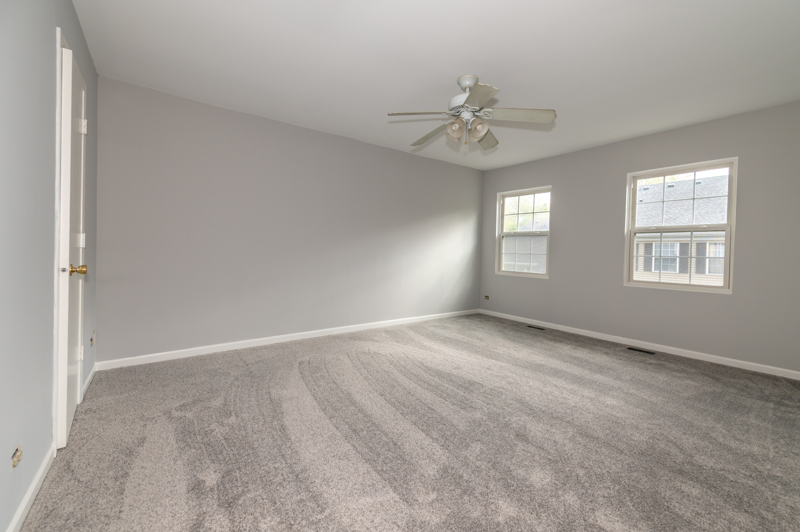 266 Butternut Lane Streamwood, IL 60107 - Photo 12 of 19 a view of an empty room with a window