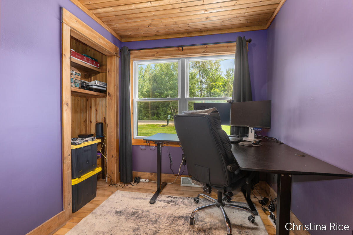 5810 West Sidney Road Sidney, MI 48885 - Photo 23 of 32 5810-West-Sidney_022