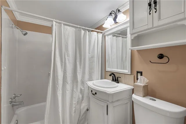 $239,000 | 7 Albert Court, Metairie, LA 70003