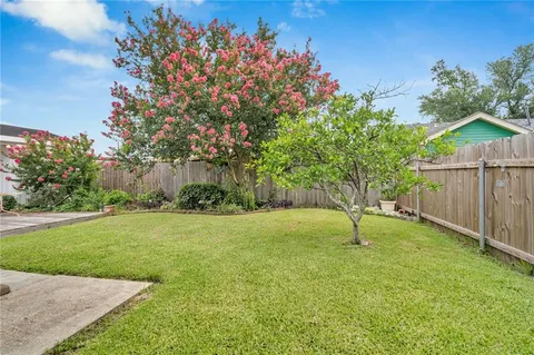 $239,000 | 7 Albert Court, Metairie, LA 70003