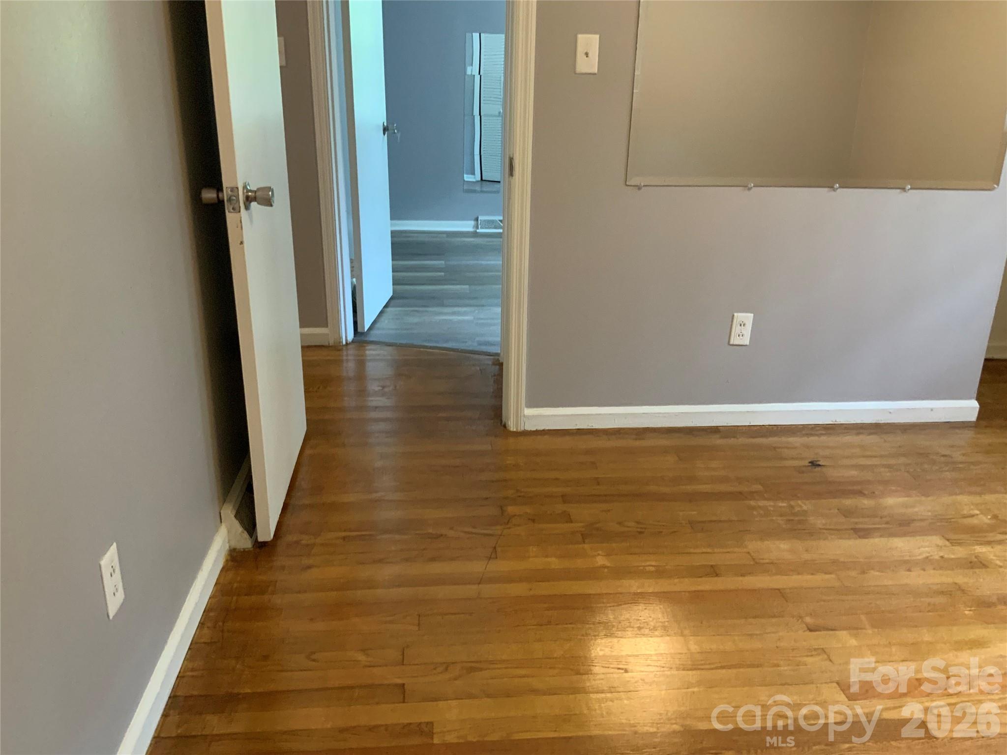 44 Rathfarnham Road Asheville, NC 28803 - Photo 26 of 38