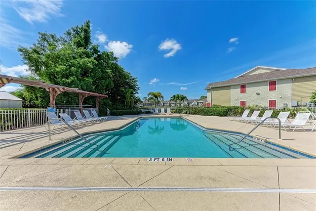 a view of outdoor space yard deck and patio