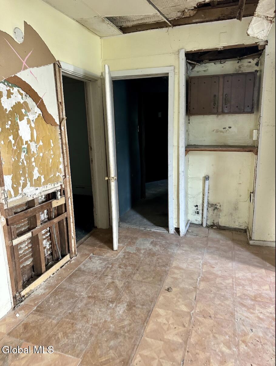 174 Congress Street Cohoes, NY 12047 - Photo 4 of 21 Screen Shot 2025-10-04 at 11.22.56 AM