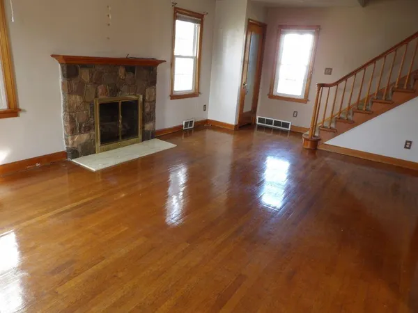 $89,900 | 779 Highland Road, Sharon, PA 16146