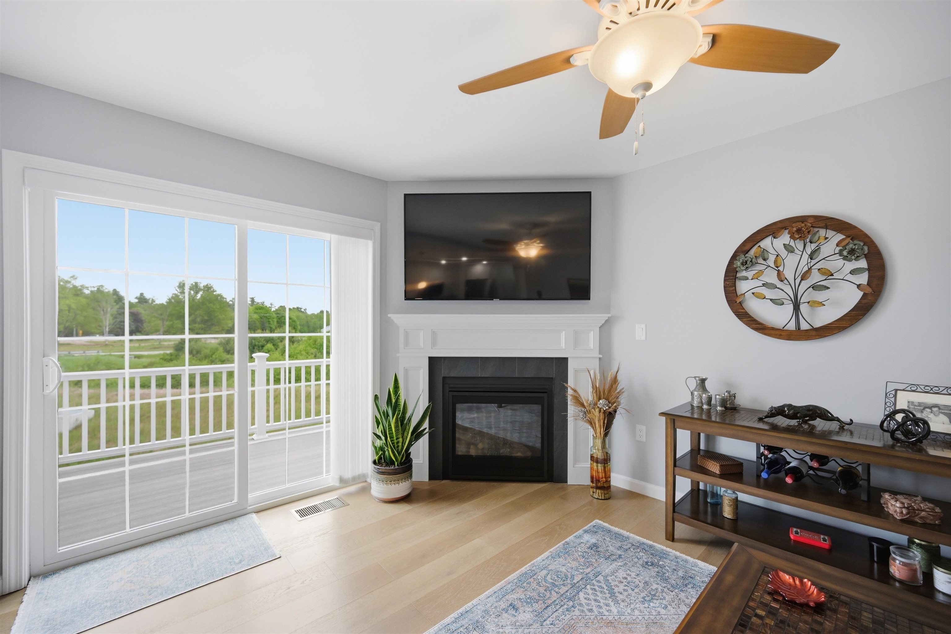 4 Autumn Lane Raymond, NH 03077 - Photo 11 of 41