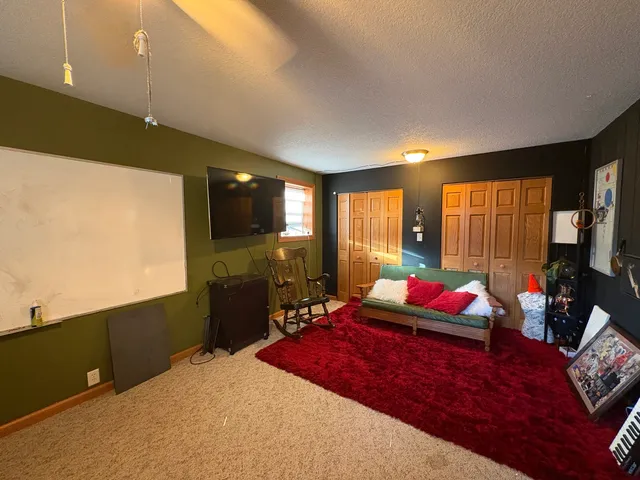 $265,000 | 102 Maple Street, Cedar Point, IL 61316