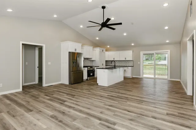 $369,900 | 1724 28th Street, Bedford, IN 47421