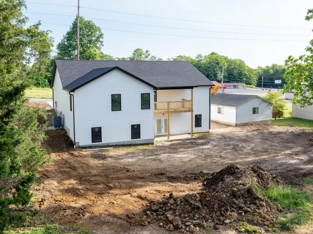 $369,900 | 1724 28th Street, Bedford, IN 47421