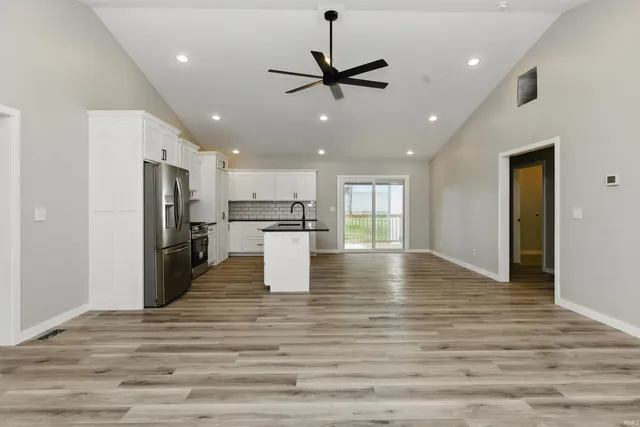 $369,900 | 1724 28th Street, Bedford, IN 47421