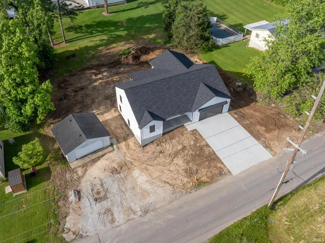 $369,900 | 1724 28th Street, Bedford, IN 47421