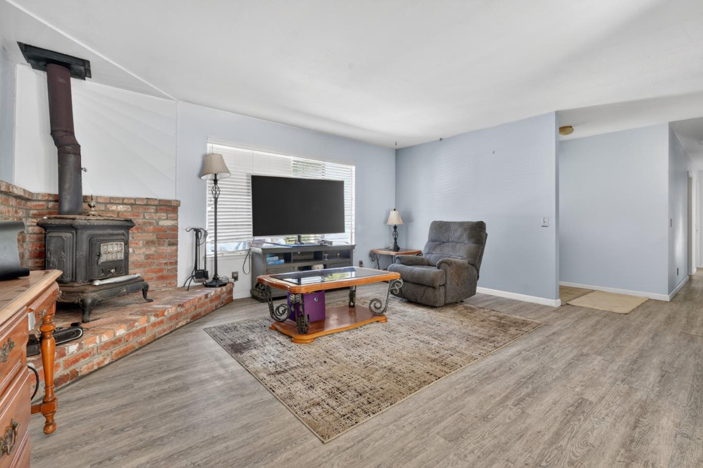 630 Paradise Road Salinas, CA 93907 - Photo 4 of 26