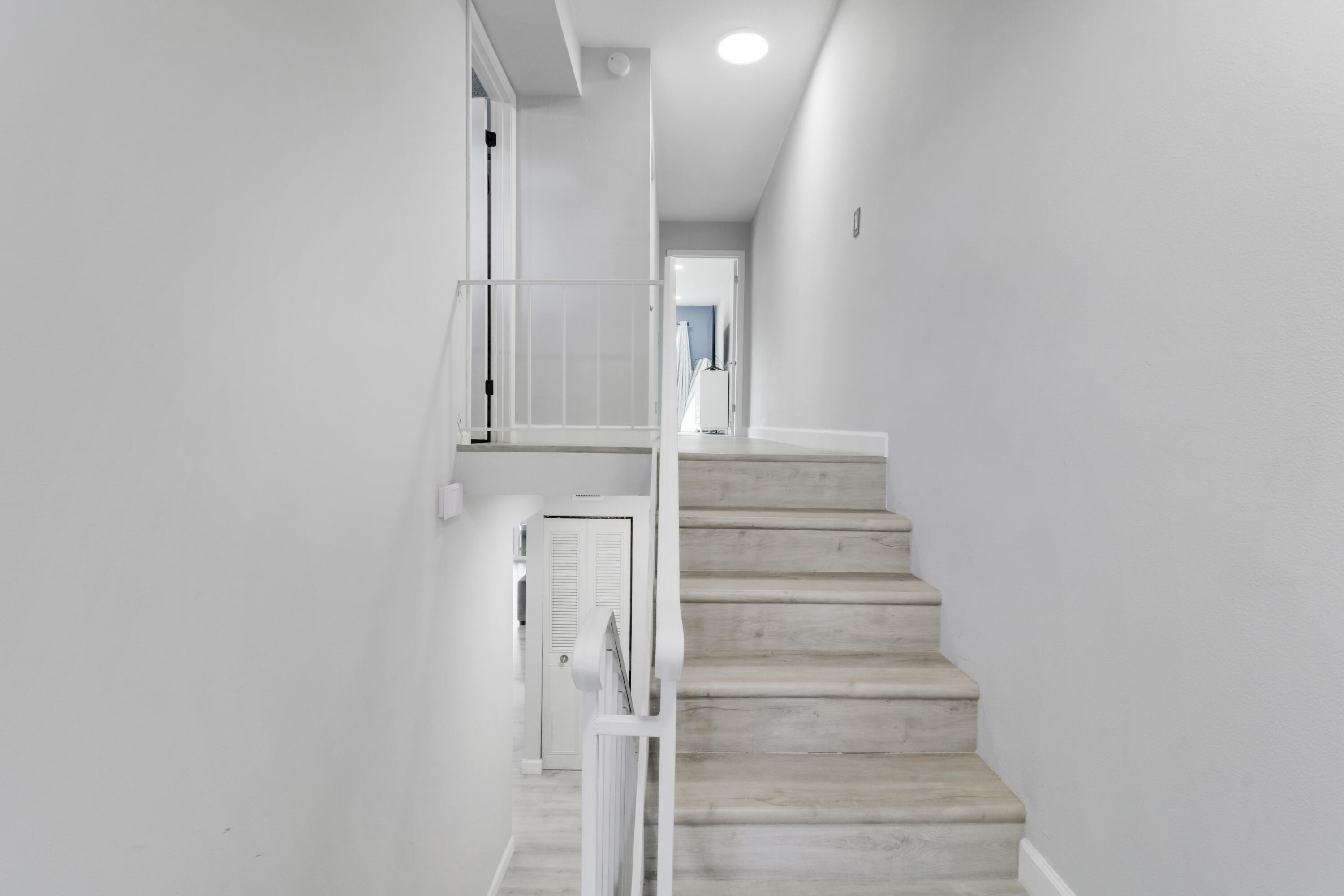 384 Golfview Road, Unit D North Palm Beach, FL 33408 - Photo 23 of 52 Stairs to Primary