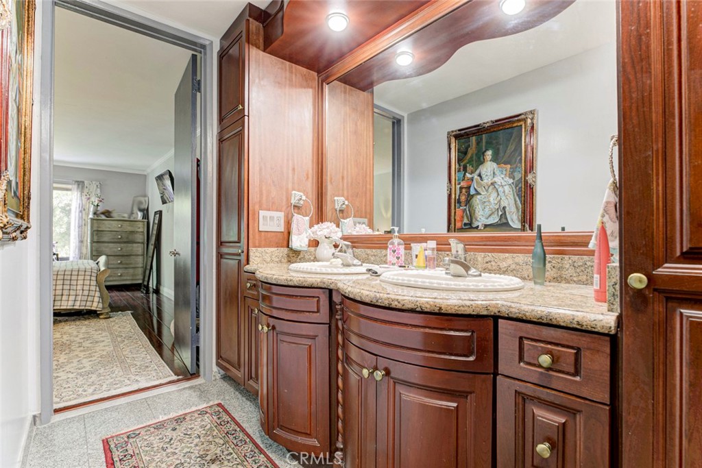 1401 Valley View Road, Unit 206 Glendale, CA 91202 - Photo 22 of 35