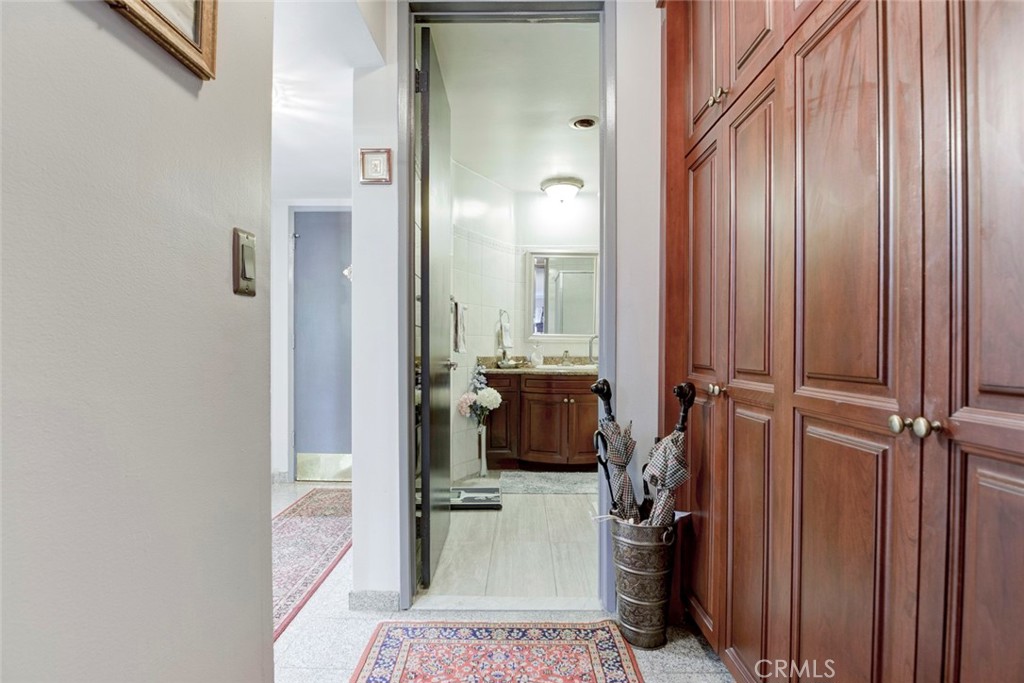 1401 Valley View Road, Unit 206 Glendale, CA 91202 - Photo 28 of 35