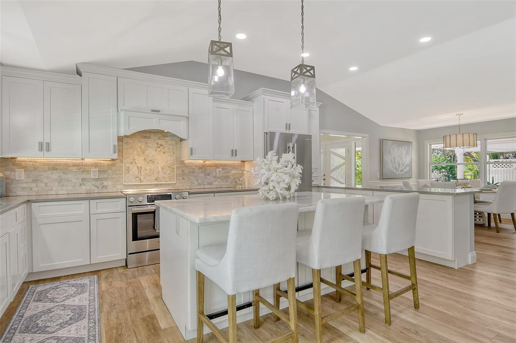 4852 Featherbed Lane Sarasota, FL 34242 - Photo 21 of 79