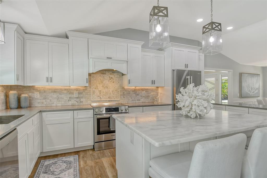 4852 Featherbed Lane Sarasota, FL 34242 - Photo 27 of 79