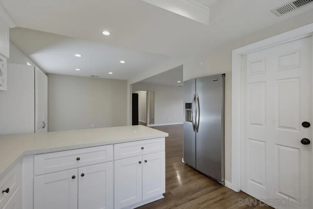 9649 Halberns Boulevard Santee, CA 92071 - Photo 15 of 47