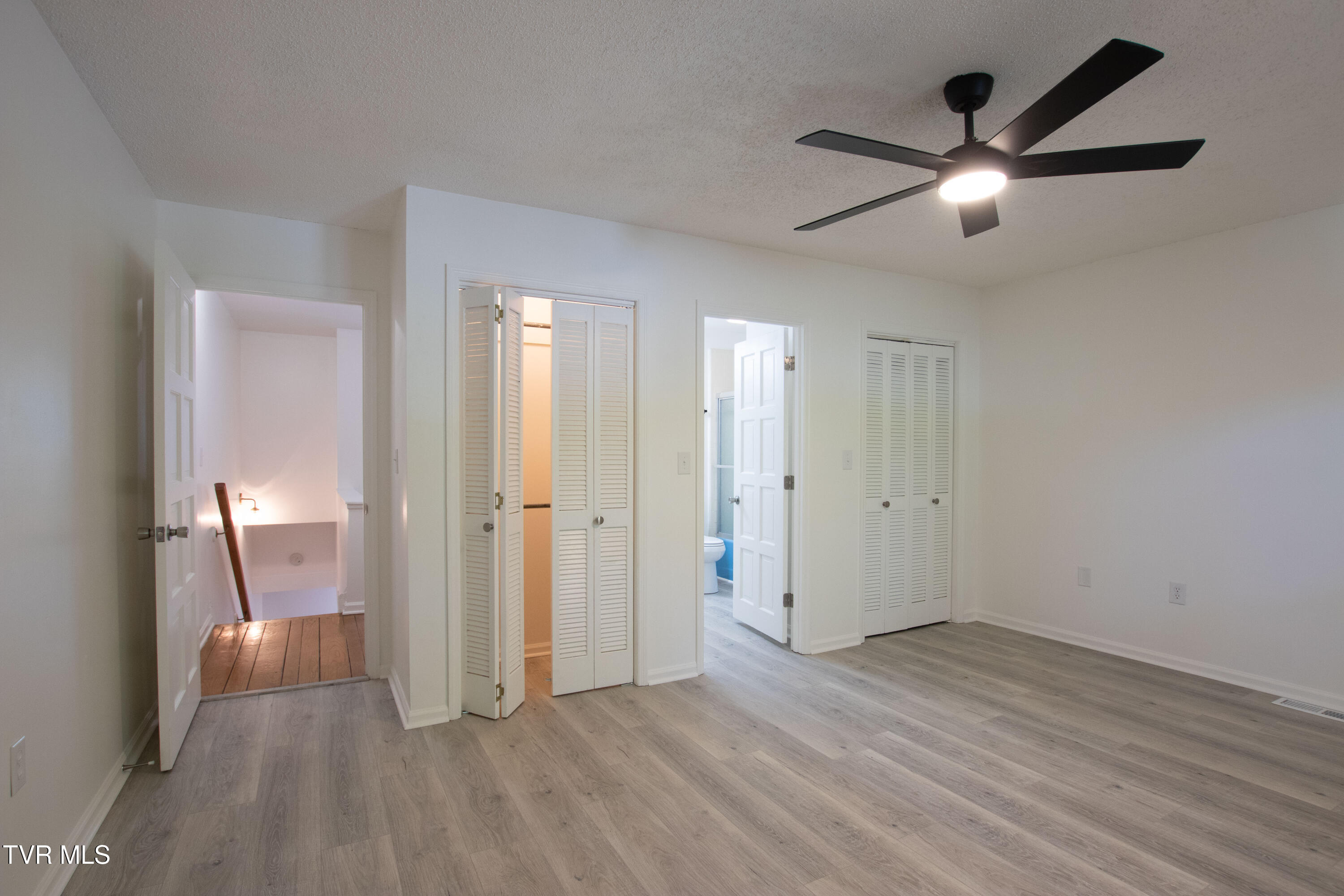 108 Melody Lane, Unit 1 Bristol, TN 37620 - Photo 27 of 38 D-1 Bedroom 1