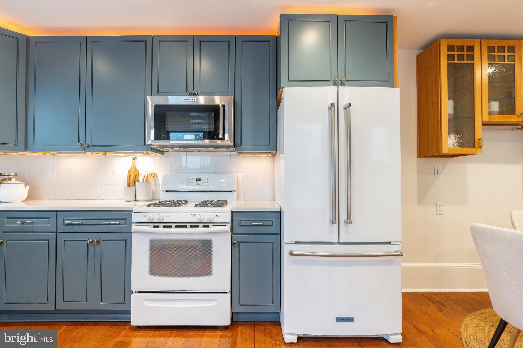 2046 Cherry Street Philadelphia, PA 19103 - Photo 12 of 61 2046 Cherry St modern kitchen with sleek cabinetry