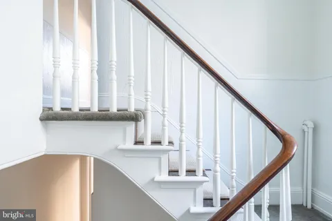 $949,000 | 2046 Cherry Street, Philadelphia, PA 19103