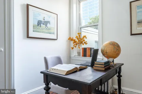 $949,000 | 2046 Cherry Street, Philadelphia, PA 19103