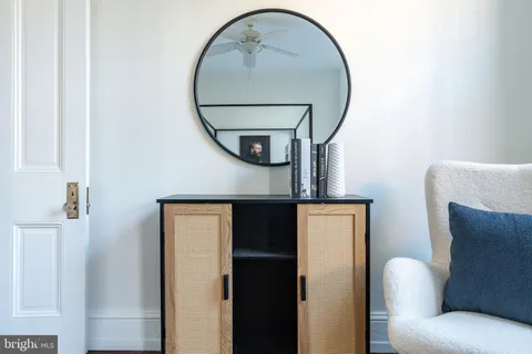 $949,000 | 2046 Cherry Street, Philadelphia, PA 19103