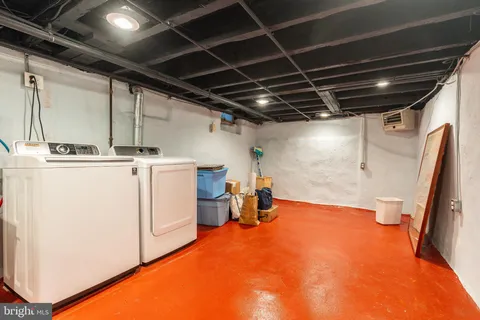 $949,000 | 2046 Cherry Street, Philadelphia, PA 19103