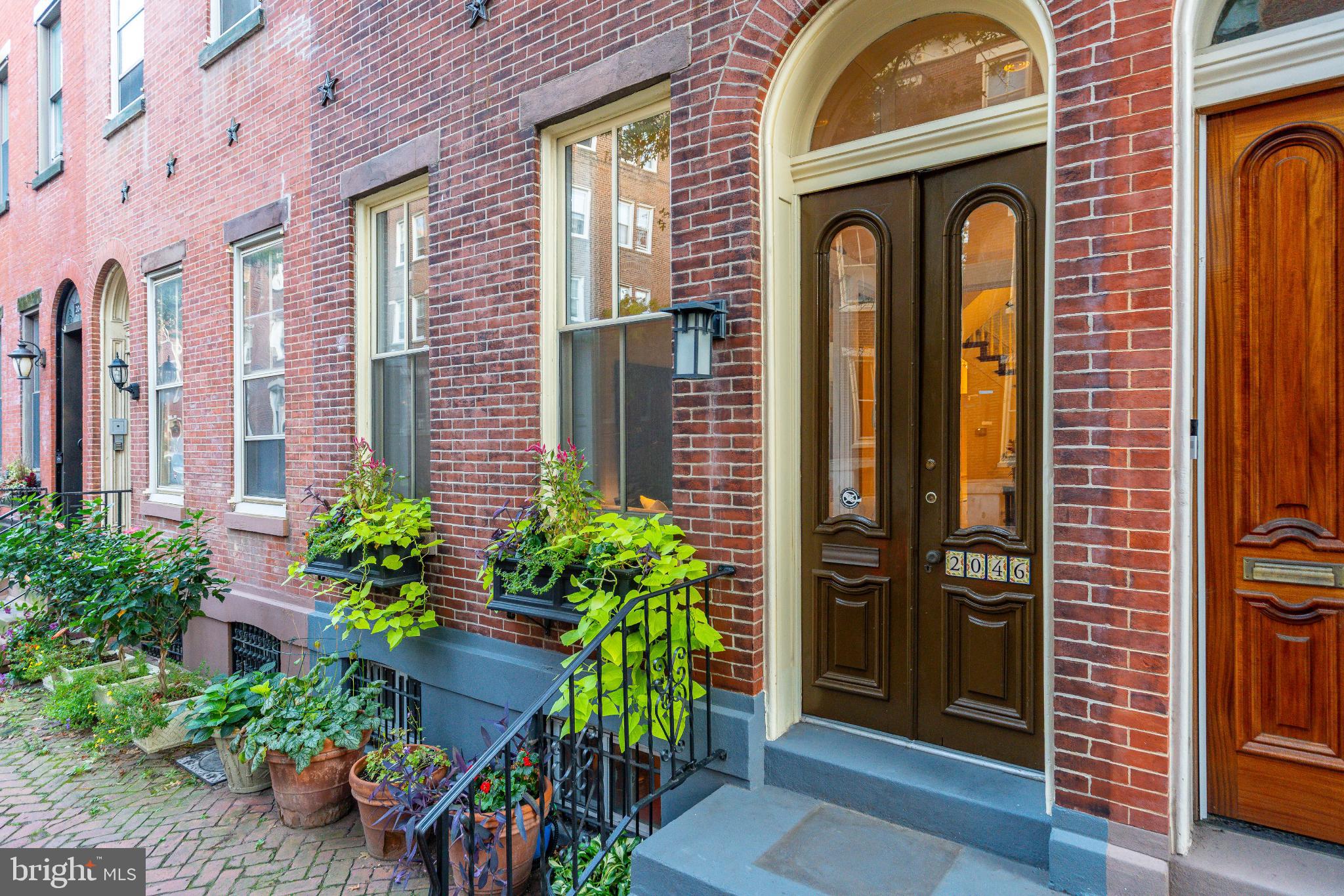 2046 Cherry Street Philadelphia, PA 19103 - Photo 46 of 61 2046 Cherry St View from Street