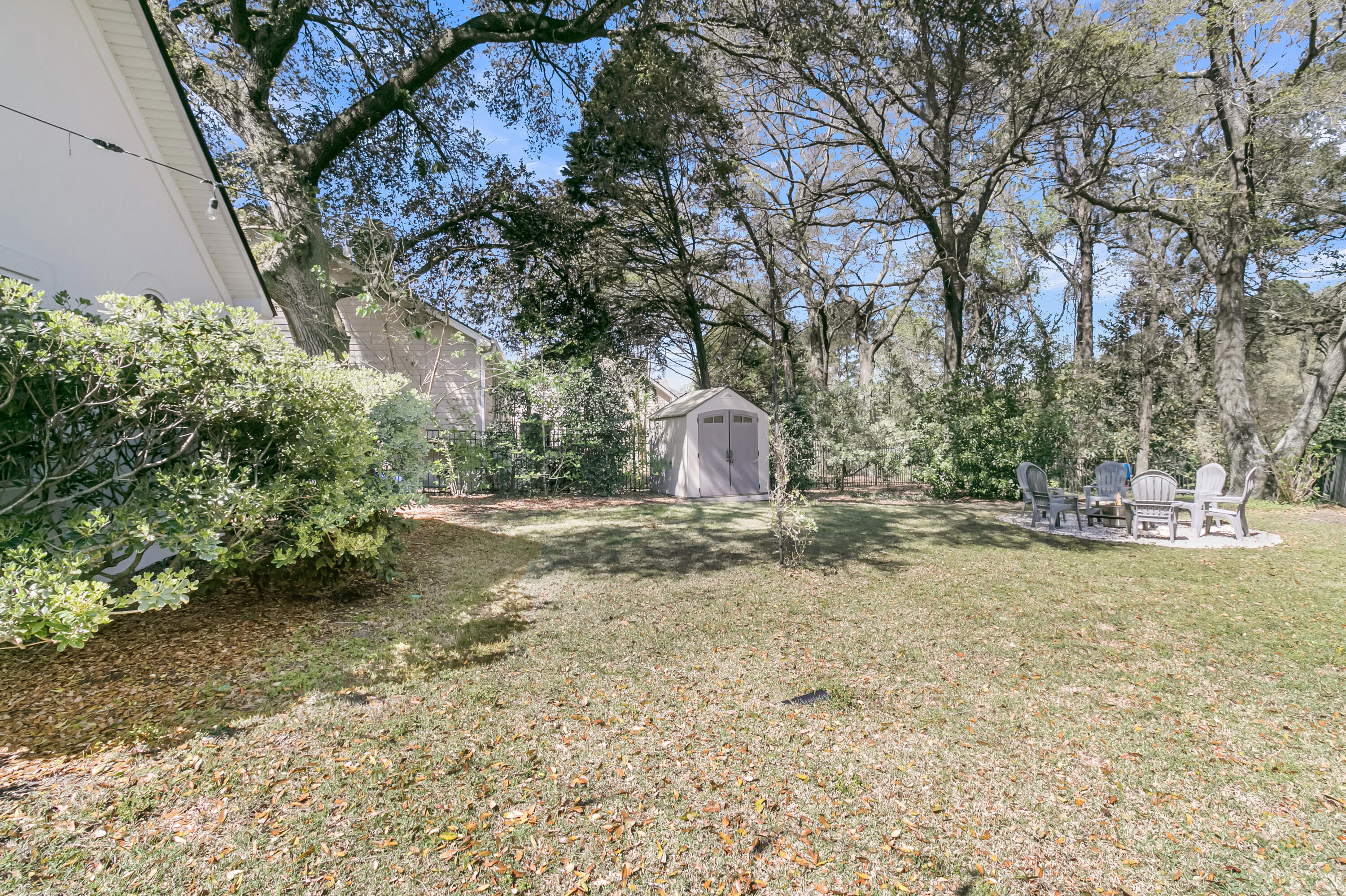 260 Alexandra Drive Mount Pleasant, SC 29464 - Photo 30 of 45 Backyard