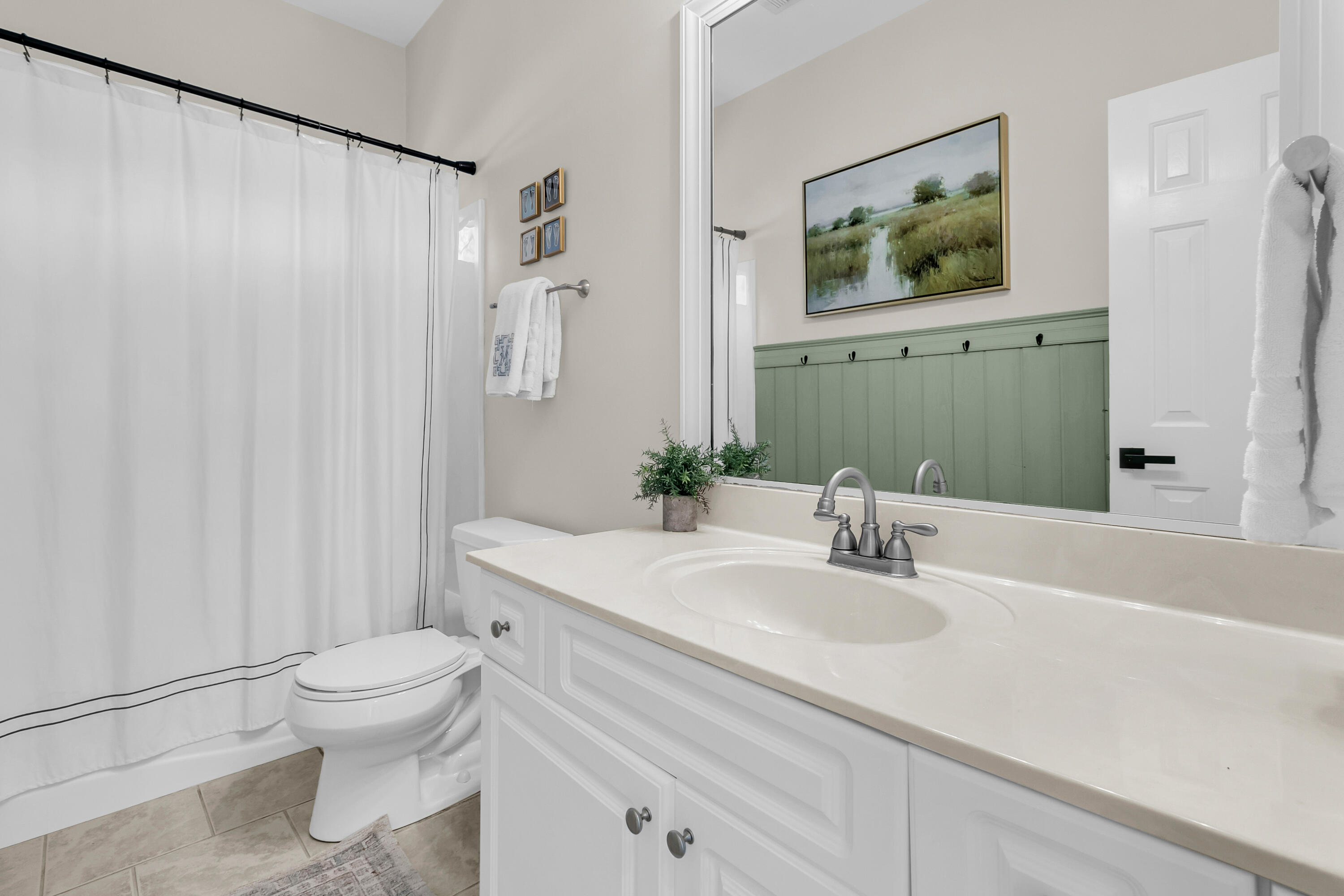 260 Alexandra Drive Mount Pleasant, SC 29464 - Photo 34 of 45 Second bath