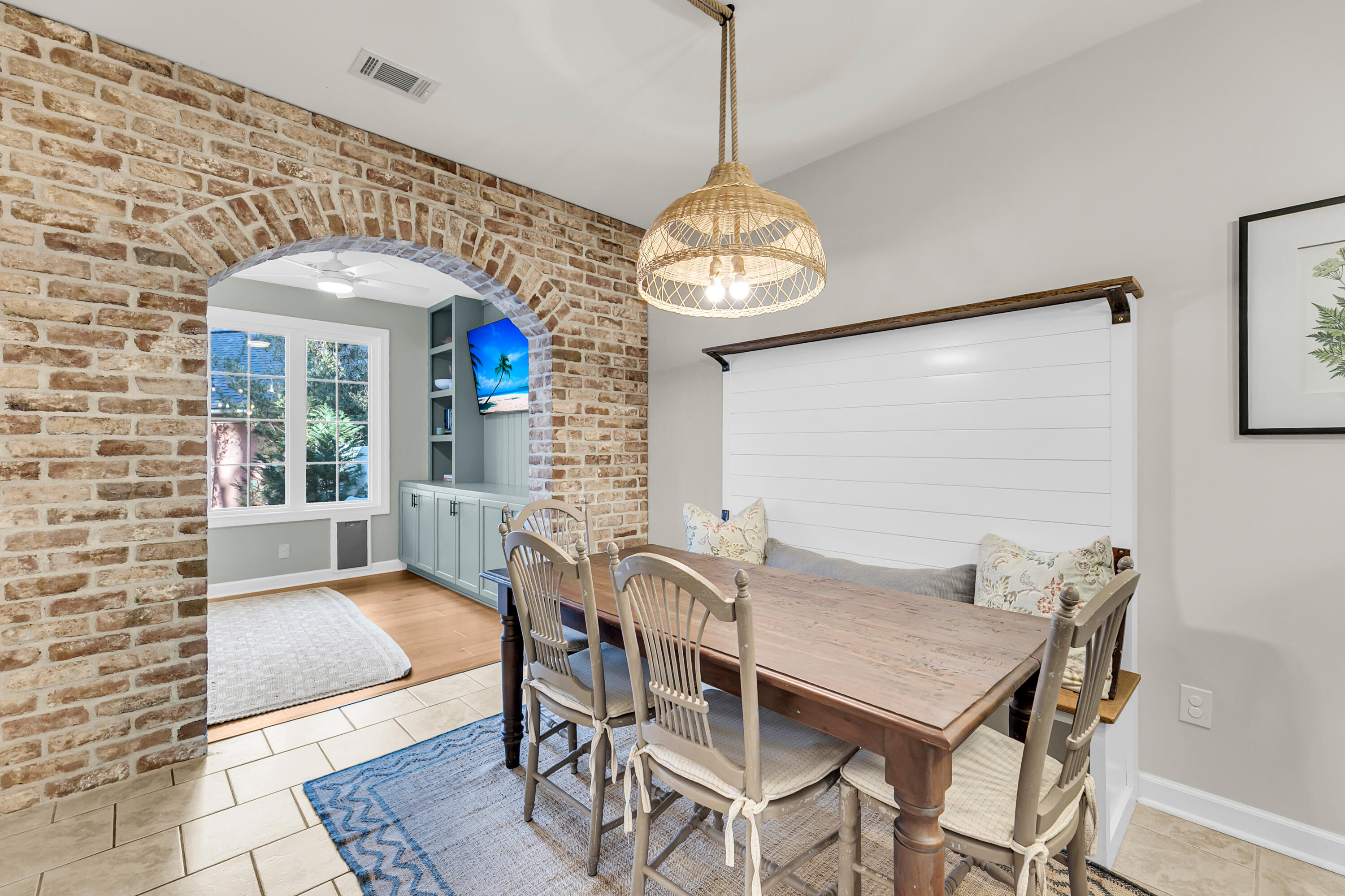 260 Alexandra Drive Mount Pleasant, SC 29464 - Photo 5 of 42 Dining