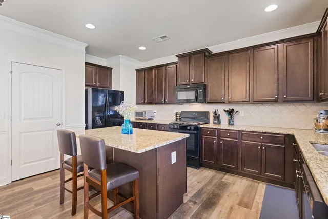 $322,000 | 412 Kindletree Way, Simpsonville, SC 29680