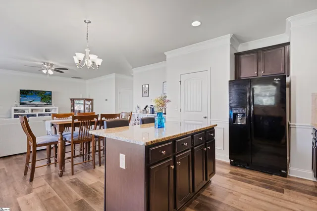 $322,000 | 412 Kindletree Way, Simpsonville, SC 29680