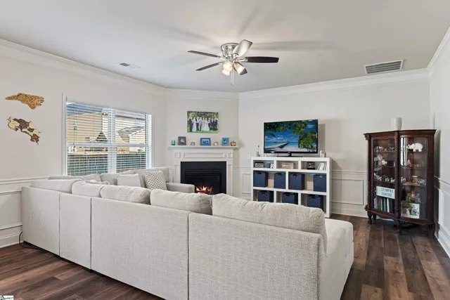 $322,000 | 412 Kindletree Way, Simpsonville, SC 29680