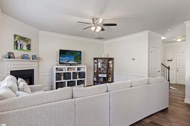 $322,000 | 412 Kindletree Way, Simpsonville, SC 29680