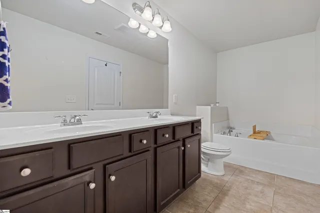 $322,000 | 412 Kindletree Way, Simpsonville, SC 29680