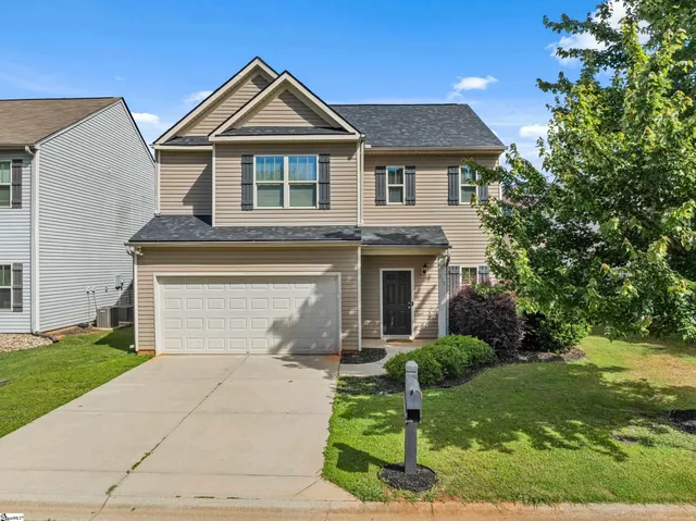 $322,000 | 412 Kindletree Way, Simpsonville, SC 29680
